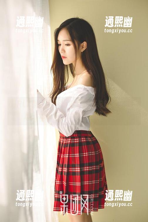 GIRLT果团网-周妍希 GIRLT果团网 - 再看看周妍希的水手服私拍,是在传递什么隐秘信号吗?