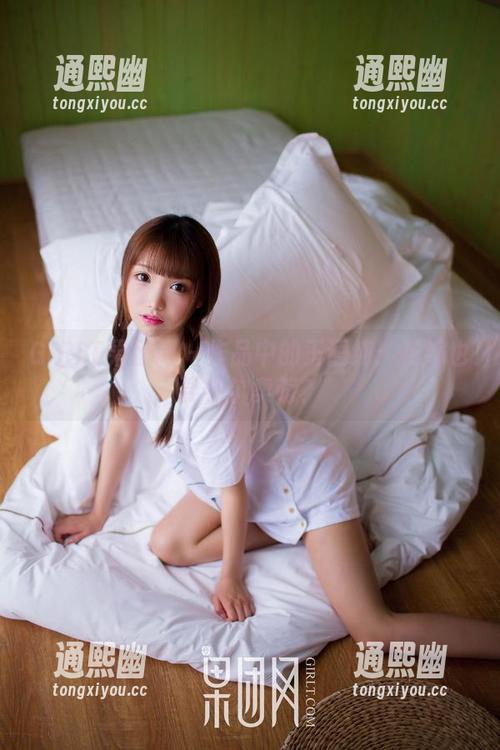 GIRLT果团网 - 作品中的王语纯：花嫁也要偶尔卖萌？