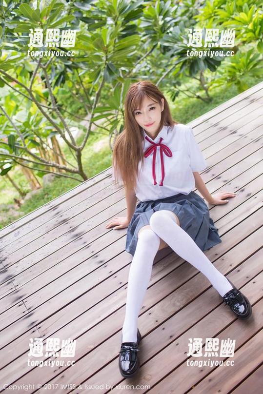 IMiss爱蜜社 - 蓝夏Akasha的温柔图集：无圣光，看她的真实模样，绝不会是油腻的肉麻。