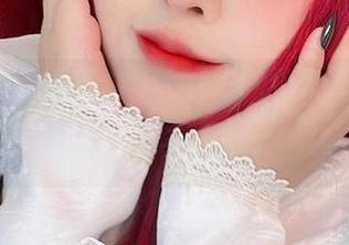 看！SayoMomo的高清写真把艾斯德斯大人的傲娇气质完美释放。