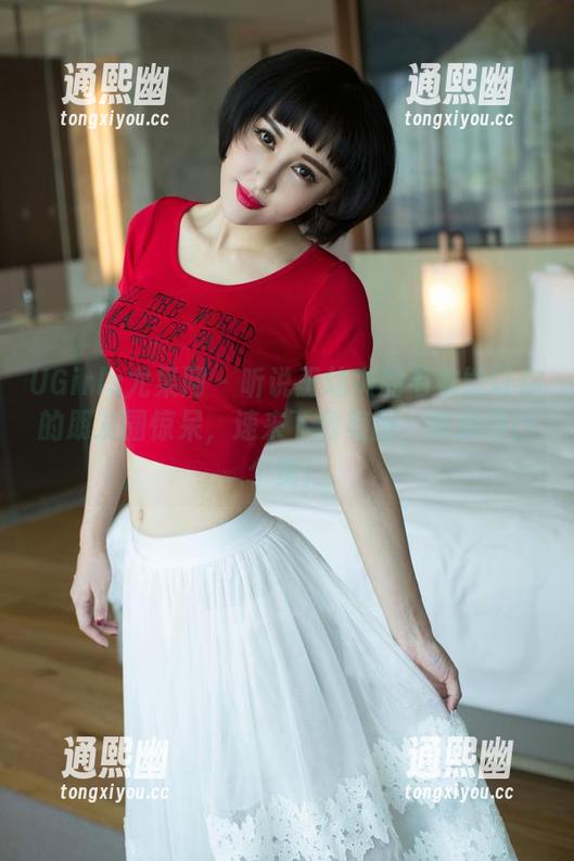 UGirls尤果网 - 听说王幼贞的毛衣能让你的朋友圈惊呆，速来下载美图，奖励自己个赞！