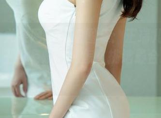 UGirls尤果网 – 私房图集：王瑞儿向你展示，女王也有烦恼，怎么挑选最合适的拖鞋！