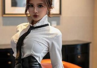 XINGYAN星颜社 – 又来了！王俪丁呀的图集更新，告别平庸，直追“女王”风范