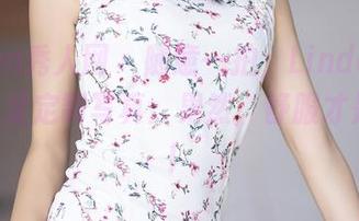 Xiuren秀人网 – 随意一拍，LindaLinda的裸足定制写真：果然，舒服才是真理！