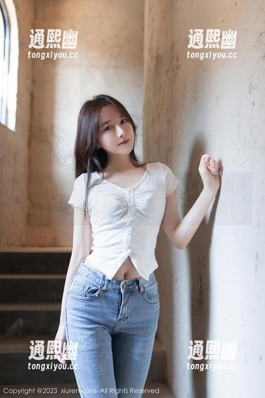 Xiuren秀人网-Suki_baby Xiuren秀人网 - Suki_baby和她黑色的角落,图库就在这里等你拿去下载!
