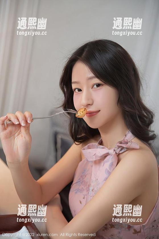 Xiuren秀人网-子纯儿Annie Xiuren秀人网 - 看!子纯儿Annie校园最新写真,谁说学习一定要严肃?