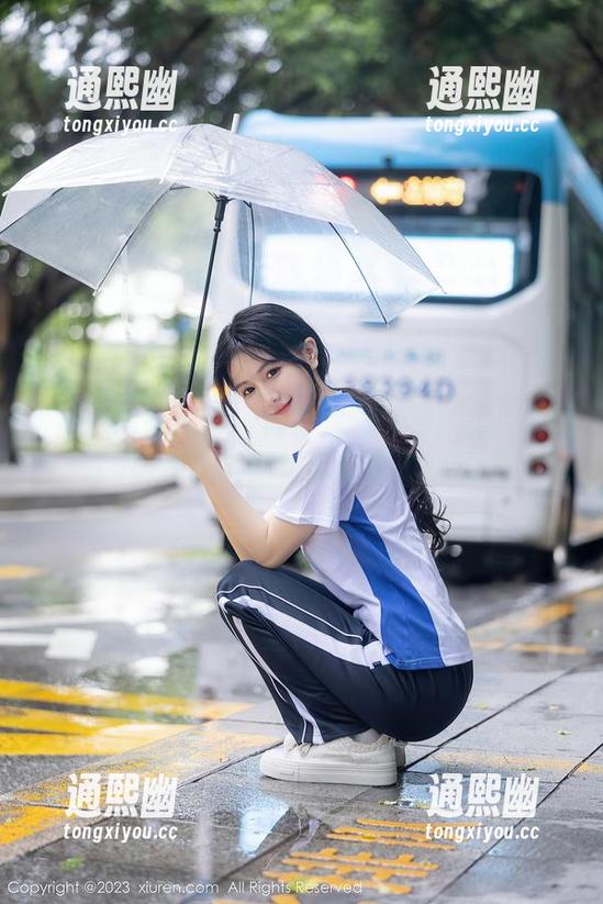 Xiuren秀人网 - 青春黑丝计划：小夕Kitty的原图与图包你就等着领略吧