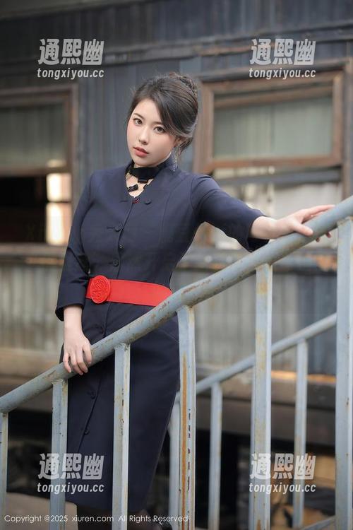 Xiuren秀人网 - 糖豆sisi的写真里，这“裤里丝”居然开启了新技能，值不值得收藏？
