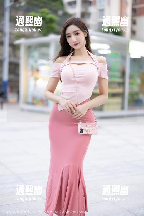 Xiuren秀人网-艾小青 Xiuren秀人网 - 艾小青万圣节写真,还是让我们稍微害怕一下吧。