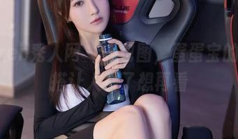 Xiuren秀人网 – 一包图，蛋蛋宝的网袜搭让人看了想再看