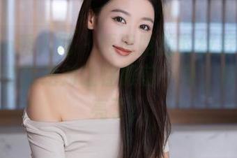 Xiuren秀人网 - 贾诗晗的豹纹野性十足，高清壁纸绝对让你眼前一亮，反正我先亮了！