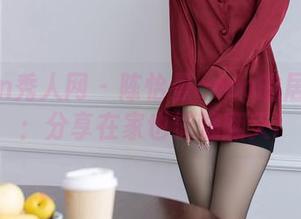 Xiuren秀人网 – 陈怡曼coco的居家试验：分享在家也能嗨翻天!
