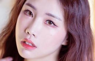 婚礼02的Yebin(전예빈)，cos得跟梦游似的，照片别太认真