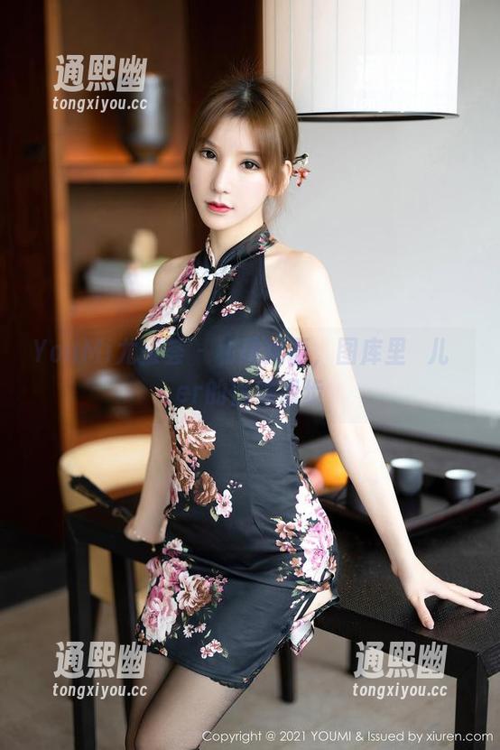 YouMi尤蜜荟 - 和风拂面，图库里玥儿玥er的优雅滑步