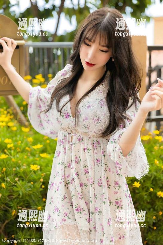 YouMi尤蜜荟 - 每一张葛征Model的职业装美图都是工作氛围的升华，赶紧来分享一下吧！