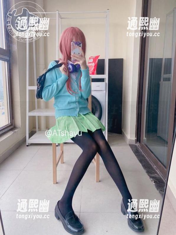 at鲨鱼 流行病态+“at鲨鱼”的护士写真集=无法抵挡的开心分享!