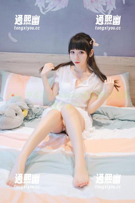 小心，中毒了——usejan蓝蓝的女王精选图片来了！