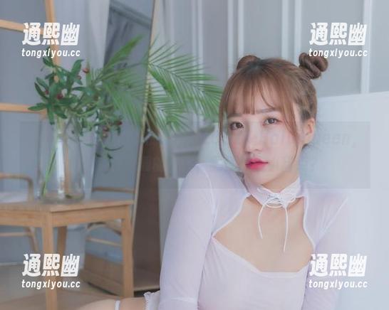 yeeun孙乐乐搬家的信号，LOOZY-Halloqueen，抓住免费下载的机会，顺便吃点小甜点？