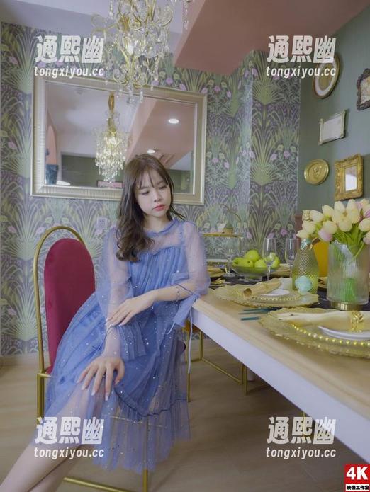 丽柜-心心 丽柜 - 热点更新:心心的黑丝图集,似乎每一幅都在对我说“再看一眼吧”!