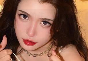 微密圈 – 于芷晴的作品脱离了色彩的束缚，粉白内衣，免费来看，可是注意别眨眼哦！