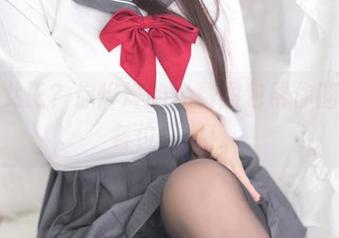 想当女王?你烨烨的免费图包帮你圆梦,各位抓紧!