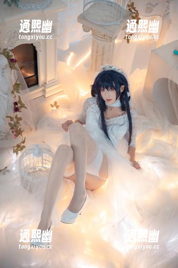 作品里有兔女郎？冬马路纱的图包竟让我多看了一眼！