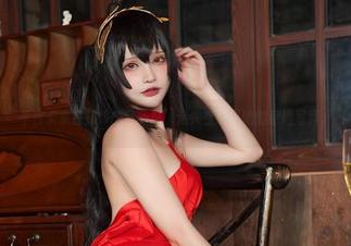 千夜未来在花嫁的日子里，迷失在属于她的意趣写真。