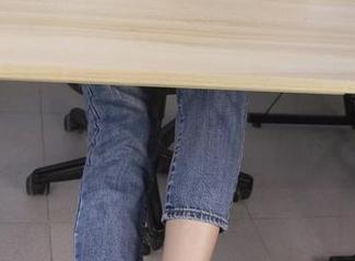 南国足艺 – 青青旗袍写真：优雅得让我自愧不如，真想问她哪里买的自信！