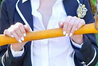 嗲囡囡 – SiByl李思宁的写真,好奇那条丝袜是从哪里来的?总觉得它像个话题。
