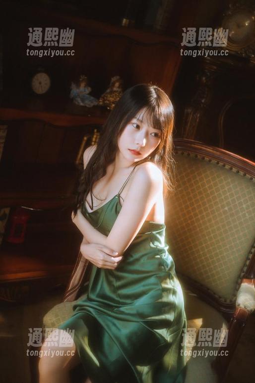 玩转修女风的坏露露香宝图册，想不想一探究竟？