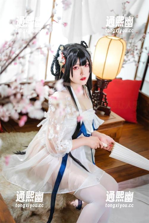 清晰又没边：夏夏子的圣诞魔太郎让人想多了些什么？