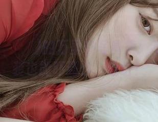 姜仁卿(강인경)的万圣节写真集：不穿鬼怪装也能吓到你，哈哈！