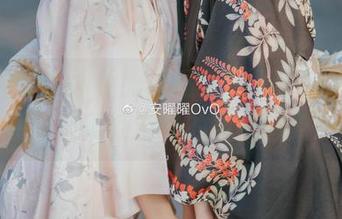 在安曜曜的水手服作品里,似乎每一次观看都能刷新自己的航线想象。