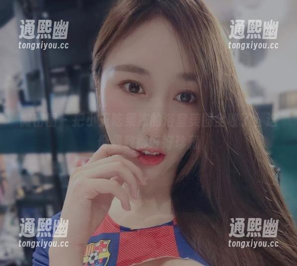 小玉吃果冻 微密圈 - 把小玉吃果冻的浴室美图全收了,这份景致得好好珍藏