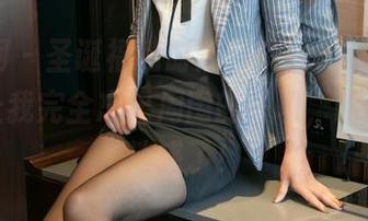 尤果网 - 圣诞福利时刻,Mikka涵涵的作品让我完全忘记周围的一切,哈哈,太迷惑了!