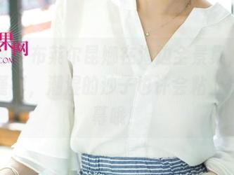 尤果网 – 布莱尔昆娜在海边全景集，下载时请谨慎，潮湿的沙子也许会粘上你的屏幕哦！