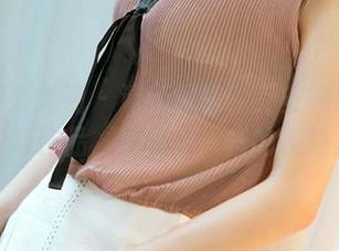 尤果网爱尤物 – 清新脱俗？乔安娜的最新短裤作品，给你不一样的视角。