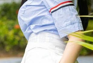 尤蜜荟 – “周妍希的校服，我开始琢磨漫画里那些隐藏的情节”——图库随思