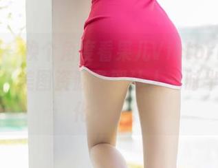 尤蜜荟 – 换个角度看果儿Victoria的礼服，哇，美图资源多到让人一时半会儿消化不了。
