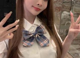微密圈 - 无欲无求的推土君与泳池的组合真有趣,福利图片让人想不停滑动页面!