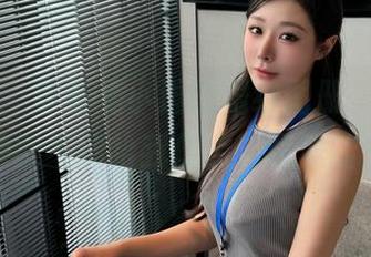 微密圈 - 最新是小逗逗婚纱图册,虽然我在想她能不能给我传点这优雅的气质?