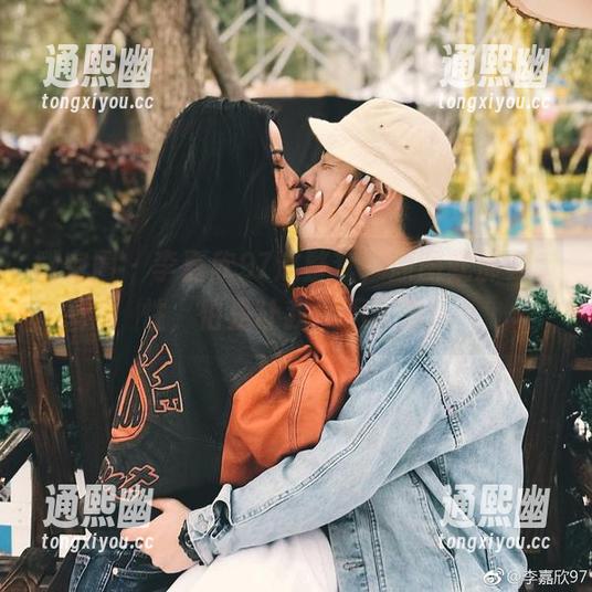 李嘉欣97 微密圈 - 李嘉欣97这整套,原图就那么魔性,怕是让我停不下来。