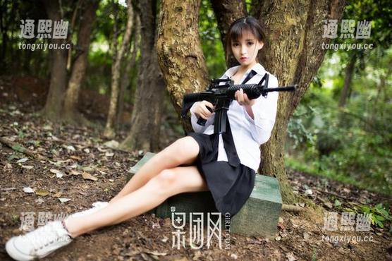 果团网-周大萌 果团网 - 周大萌:学姐的魔法课,无圣光也能消灭严肃!