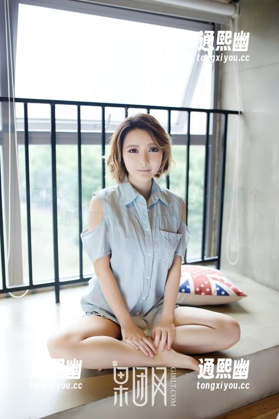 果团网-周妍希 果团网 - 婚纱下的周妍希,作品中的每个细节都在讲“我想结婚”。