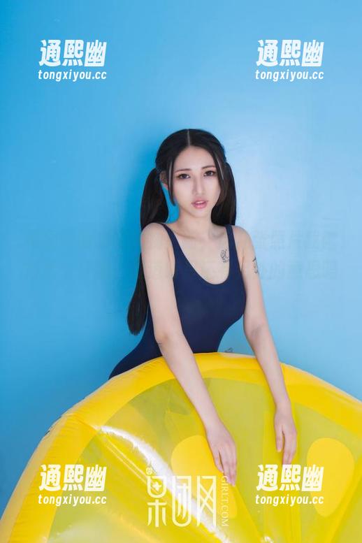 果团网的清纯尤物更新，这几张照片我瞅得那么仔细，难道眼里还有另外的意思吗？