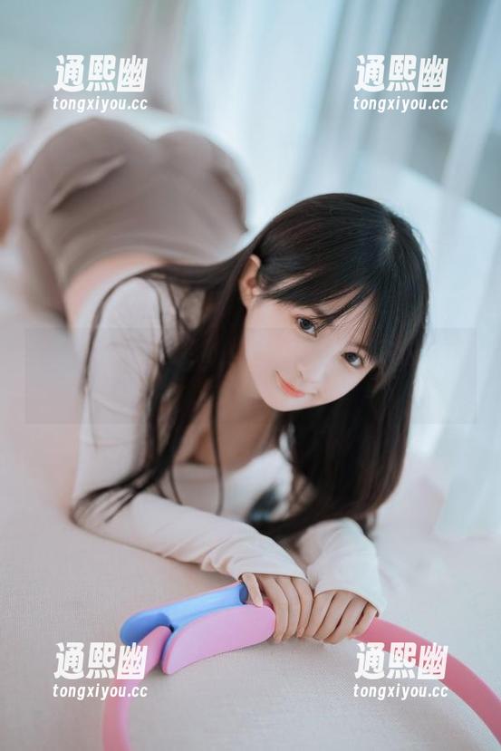 樱井宁宁这组豹纹作品集，资源多到让你又爱又恨。
