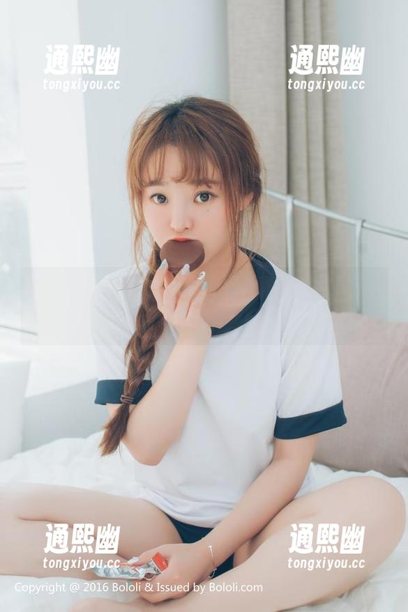 波萝社-Monkey_小潘鼠 波萝社 - 当Monkey_小潘鼠穿上和服,高清图包里藏着意想不到的轻松与慵懒!