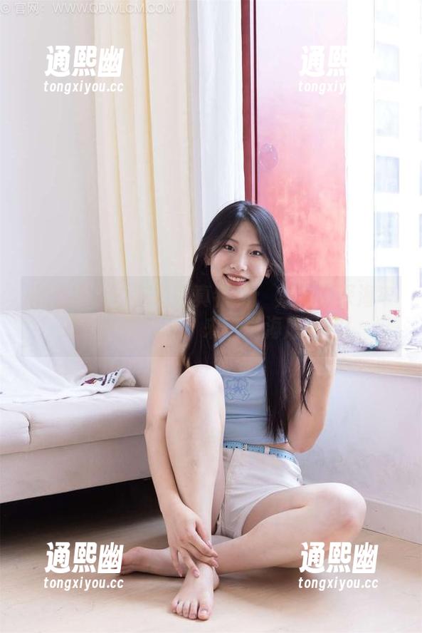 物恋传媒-菜菜 物恋传媒 - 在线写真特辑:菜菜和深海牢笼的生死时速,来一场海底狂欢!