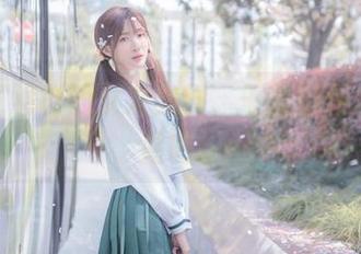 一组王羽杉的女友美图，干脆顺便去追个星吧。