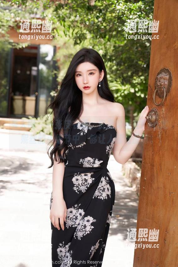 秀人网-Egg尤妮丝 秀人网 - 一张皮衣图,资源隐藏在Egg尤妮丝的小细节中,够让人细细品味。